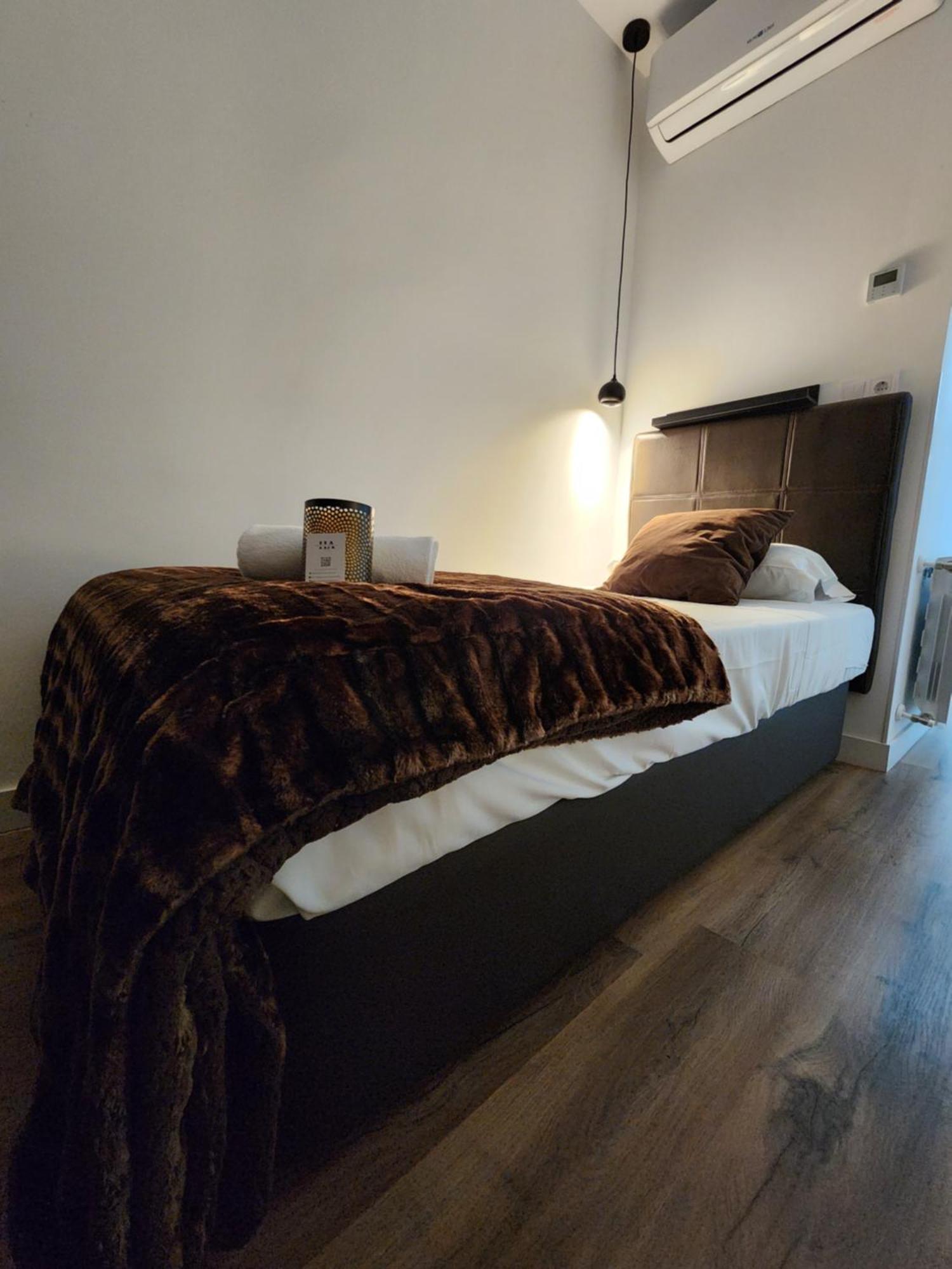 Hostal Arenal Madrid Eksteriør bilde