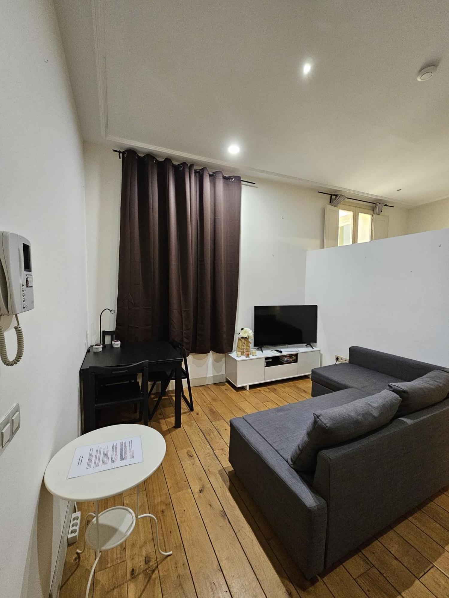 Hostal Arenal Madrid Eksteriør bilde