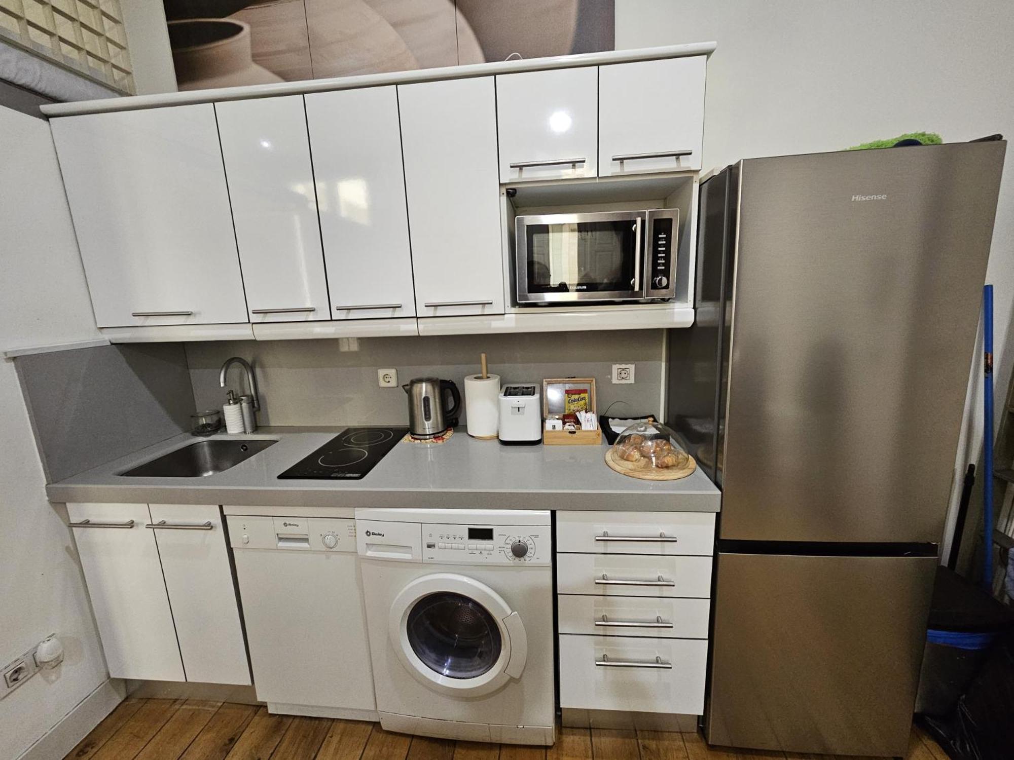 Hostal Arenal Madrid Eksteriør bilde